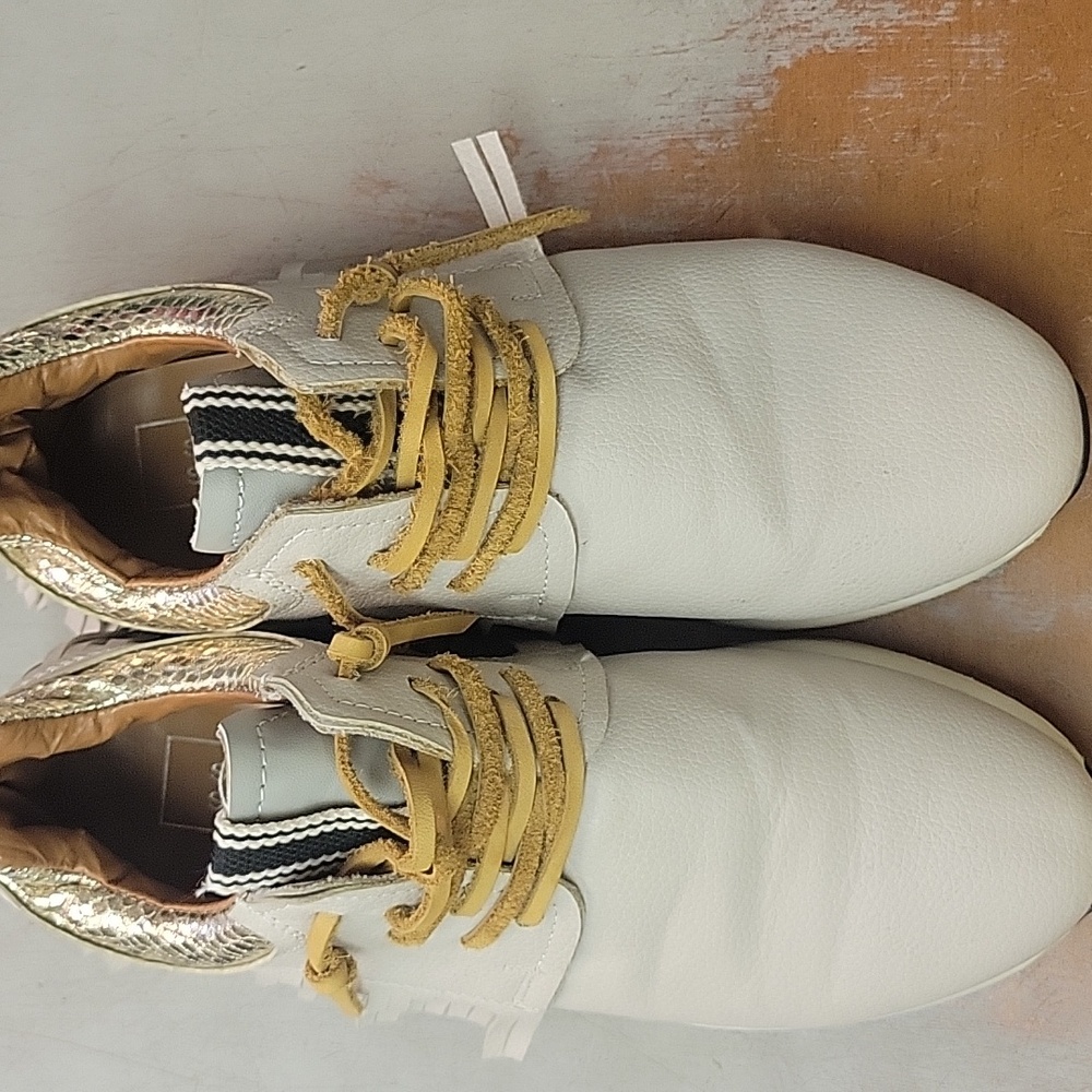 ShuShop Cream and Gold Sneakers with Fringe Detailing
